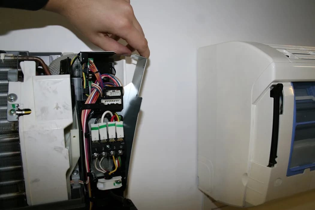 Daikin Emura FTXG/FTXJ Black, шаг 12